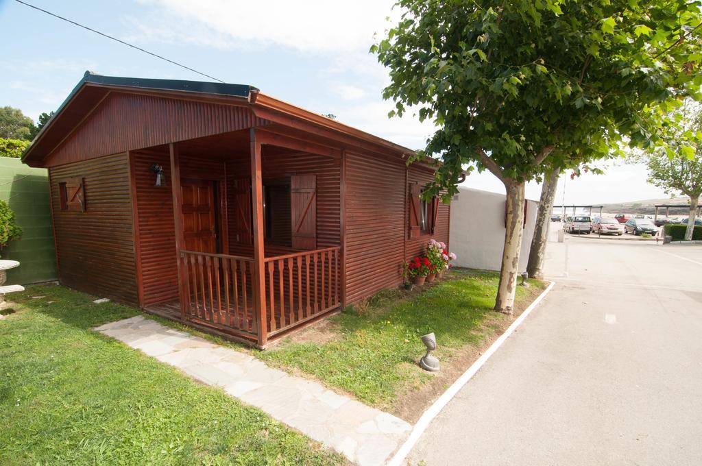 Camping Playa De Ajo Exterior photo